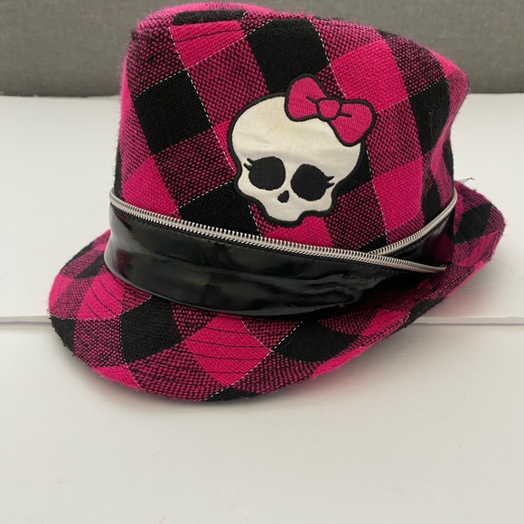 monster high Other - 2012 NWOT Monster High pink and black plaid fedora